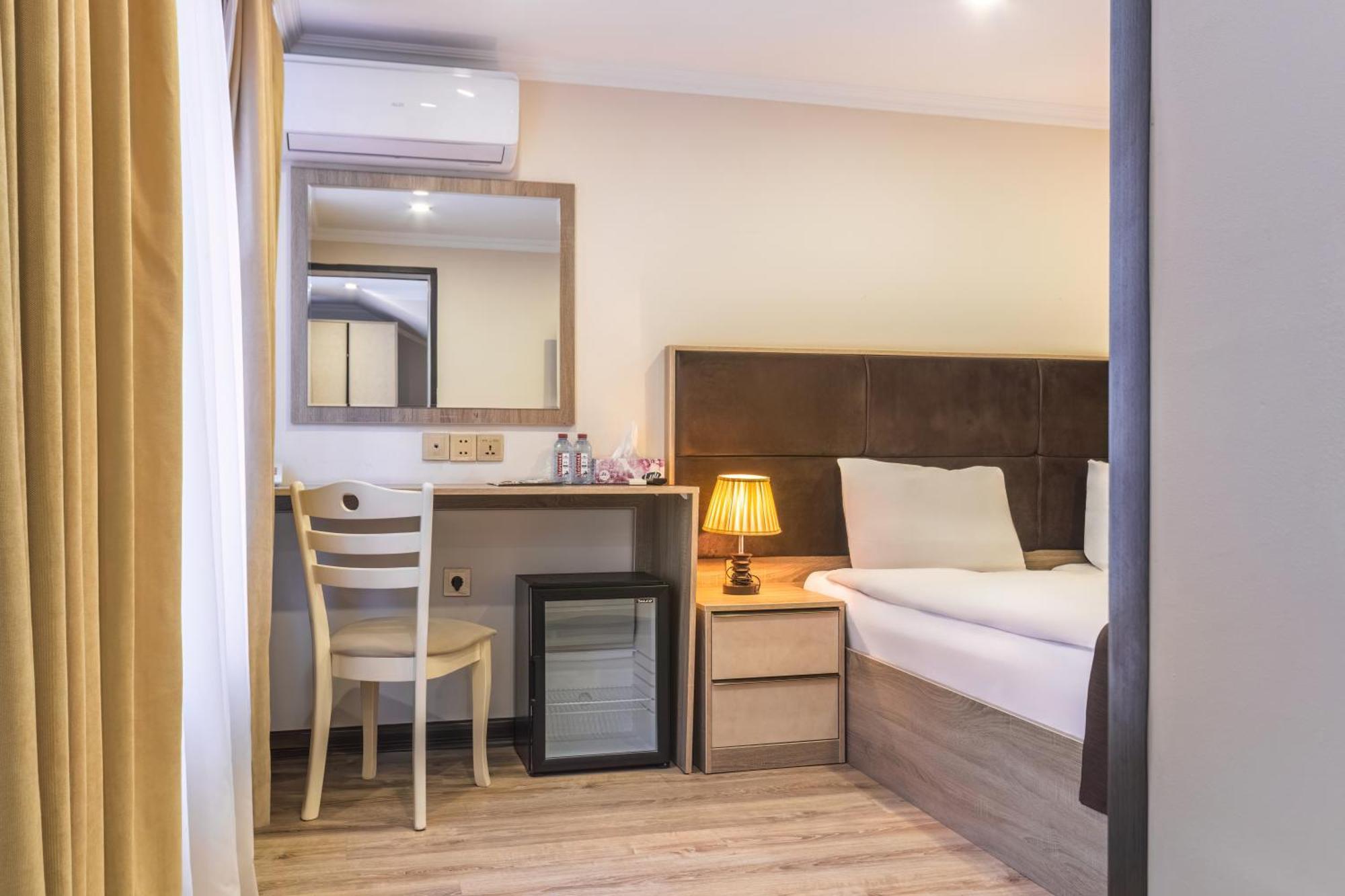 Deluxe City Hotel Baku Extérieur photo