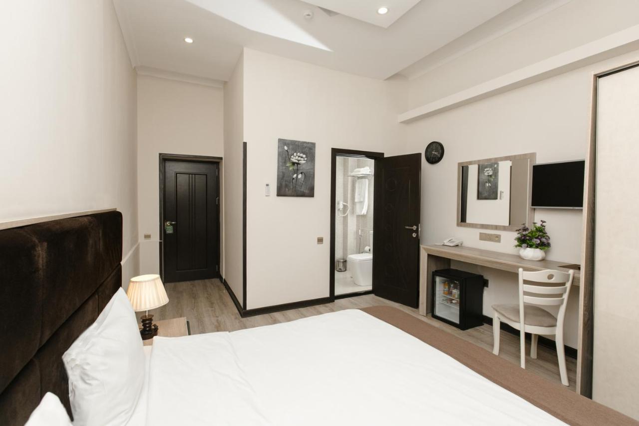 Deluxe City Hotel Baku Extérieur photo