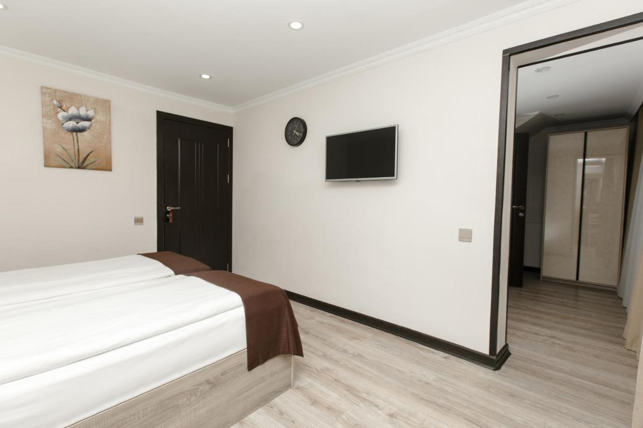 Deluxe City Hotel Baku Extérieur photo